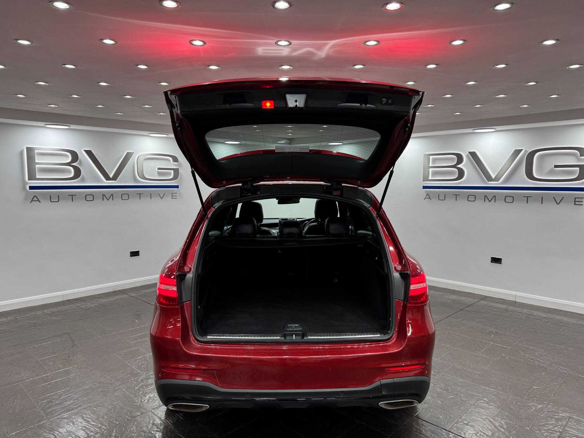 Mercedes-Benz GLC view 53