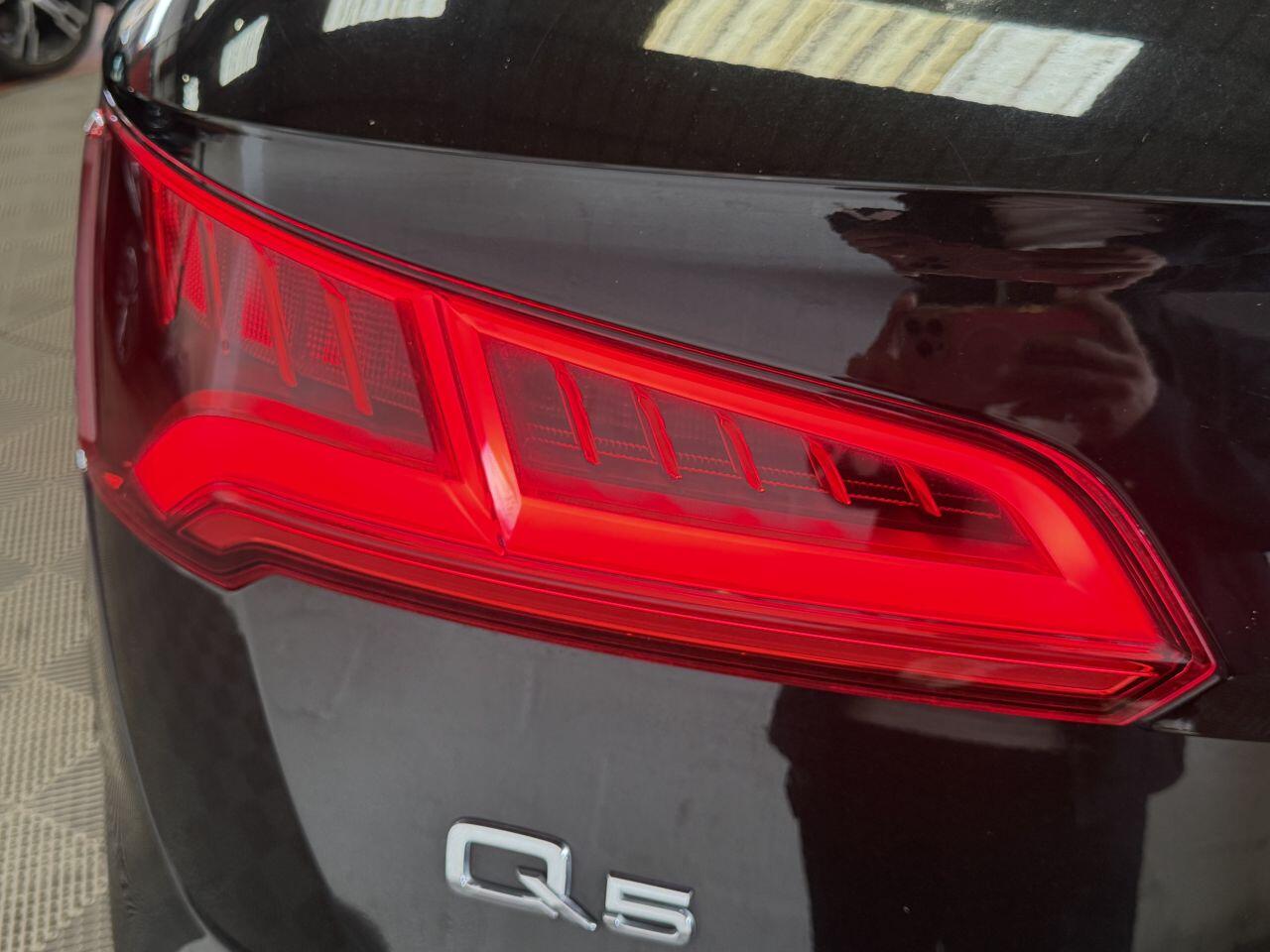 Audi Q5 view 28