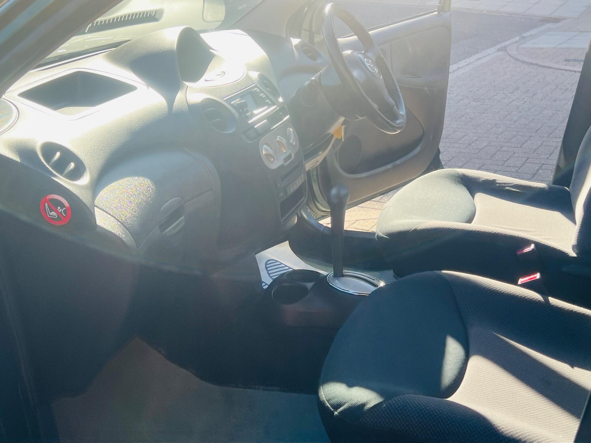 Toyota Yaris view 29