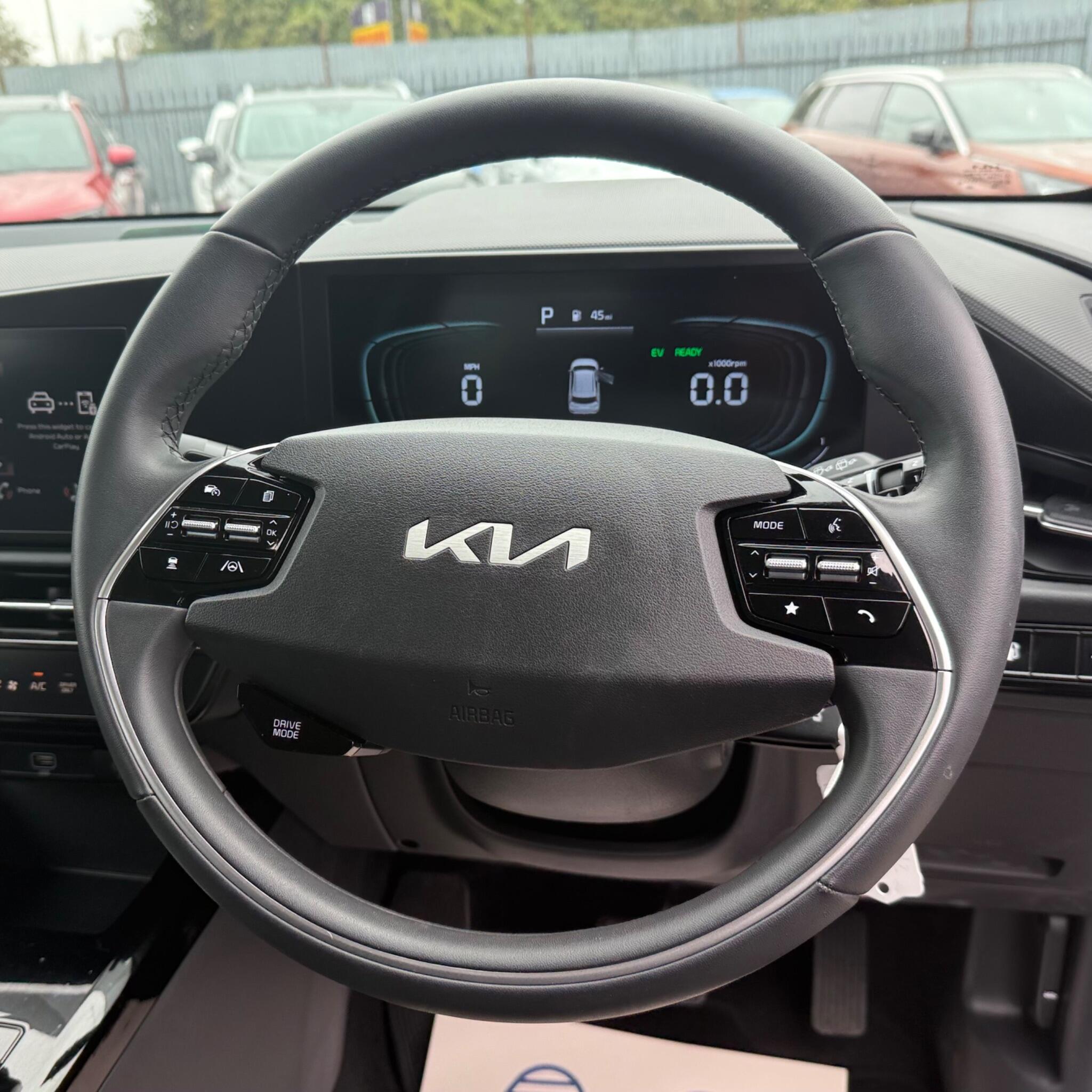 Kia Niro view 9