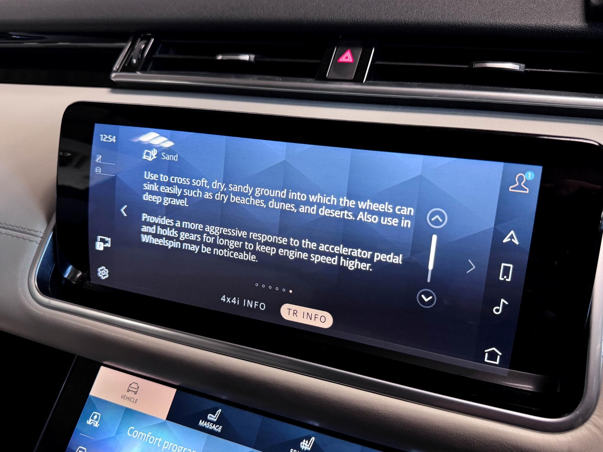 Land Rover Range Rover Velar view 56