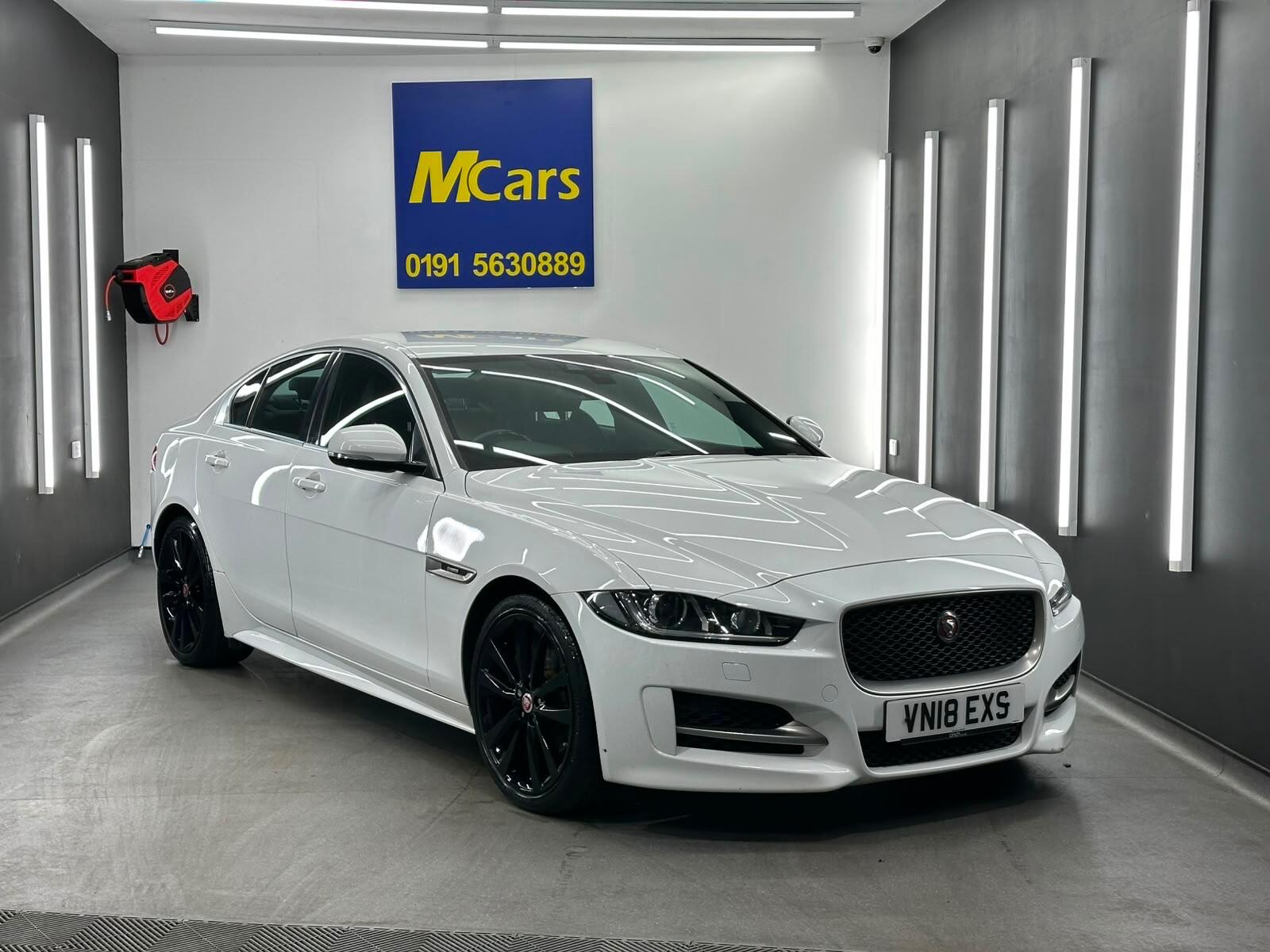 Jaguar XE view 8