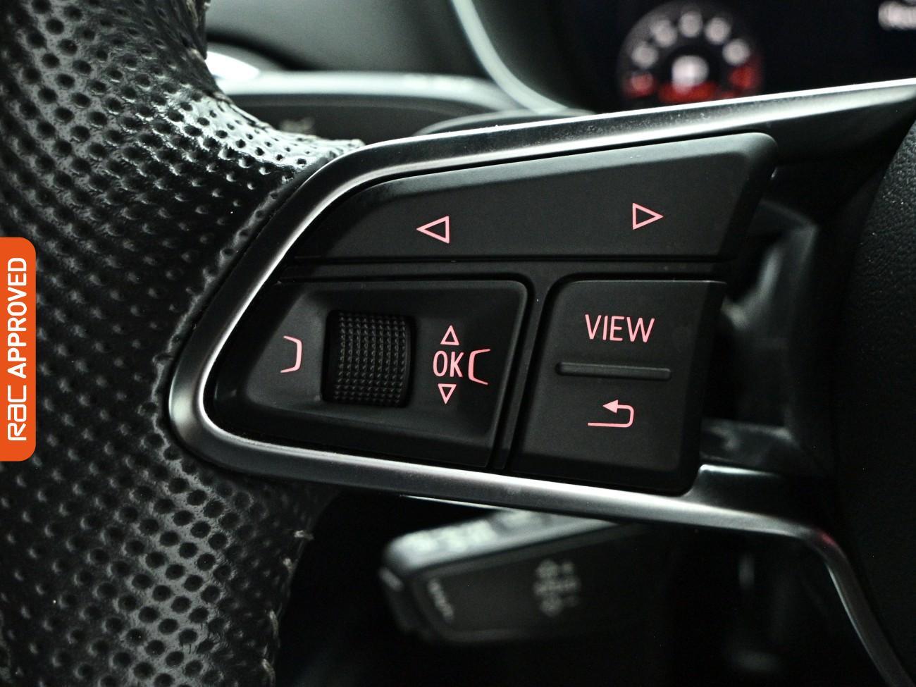 Audi TT view 27