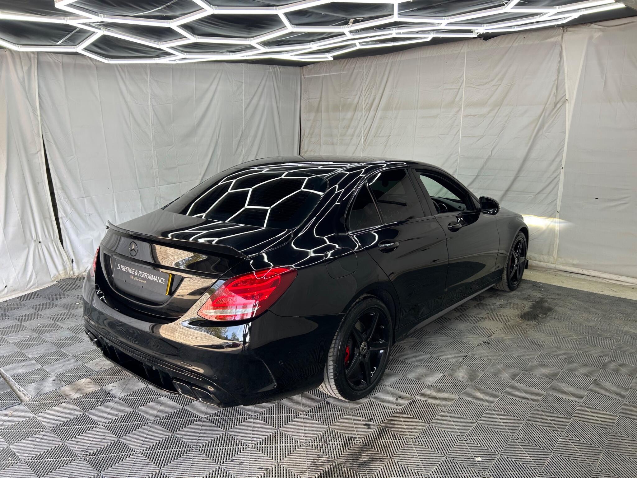 Mercedes-Benz C-Class view 8