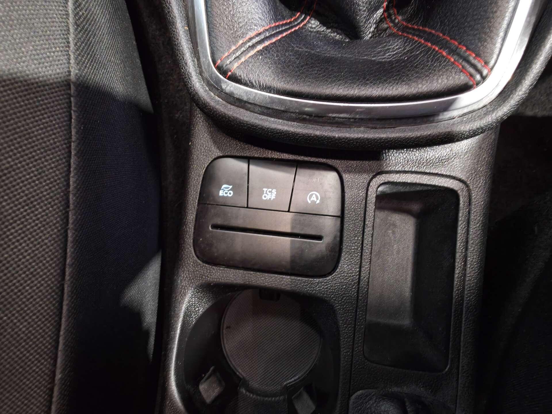 Ford Fiesta view 32
