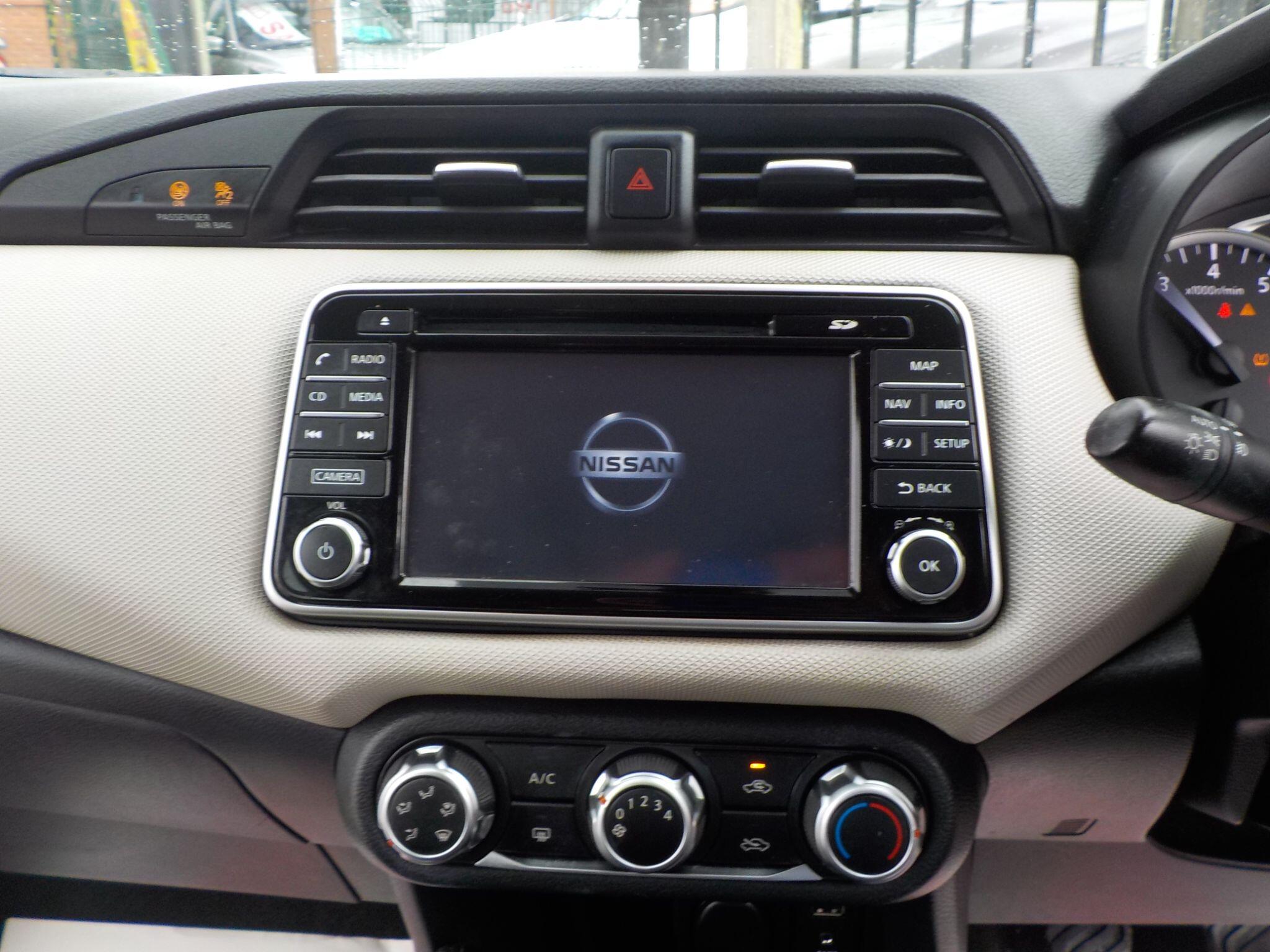 Nissan Micra 1.0 Acenta Euro 6 5dr