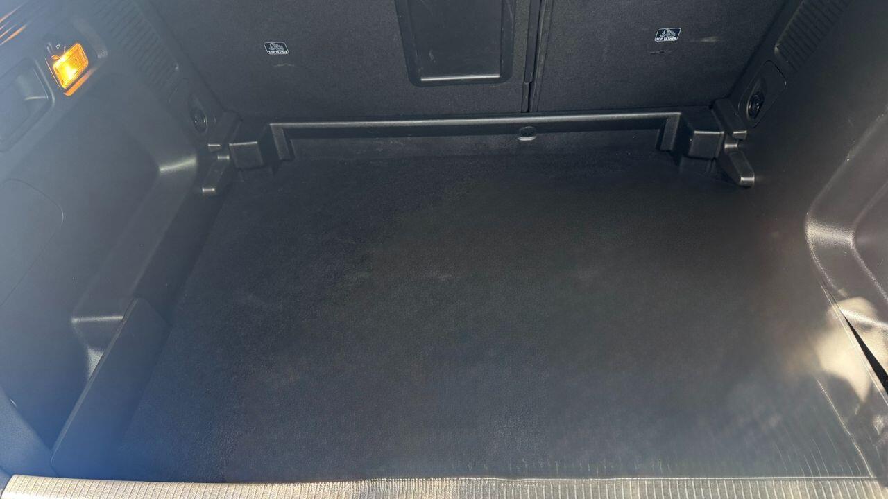 Vauxhall Grandland X view 33