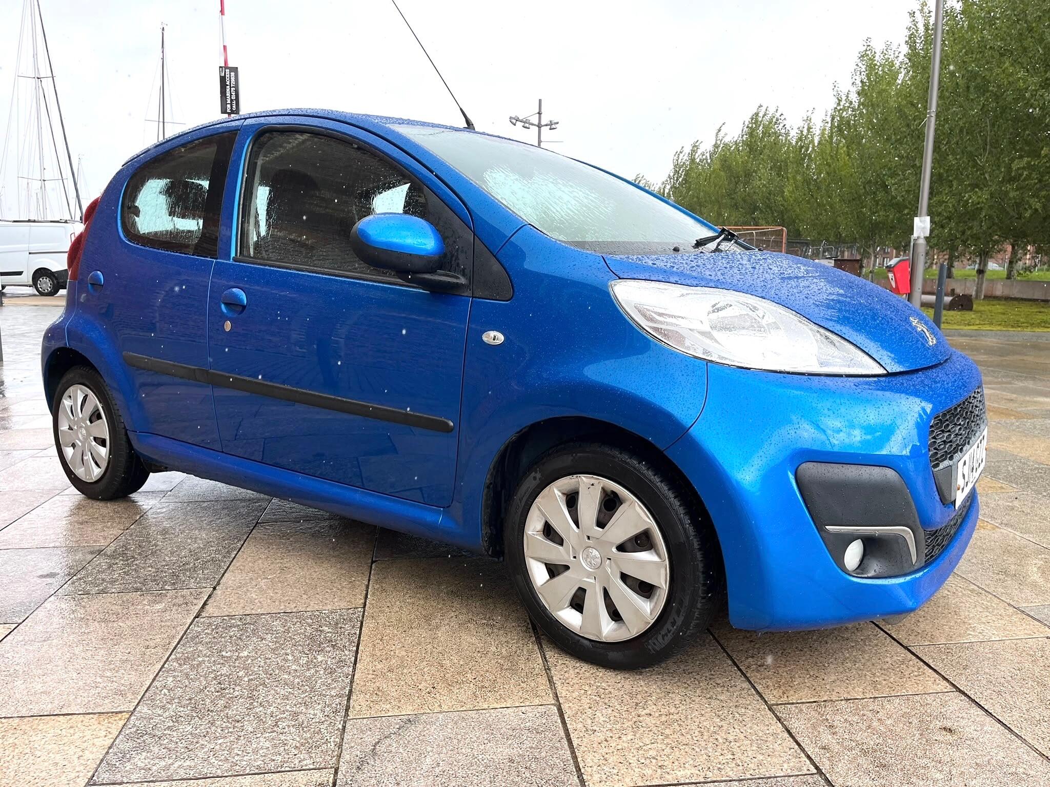 Peugeot 107 view 6