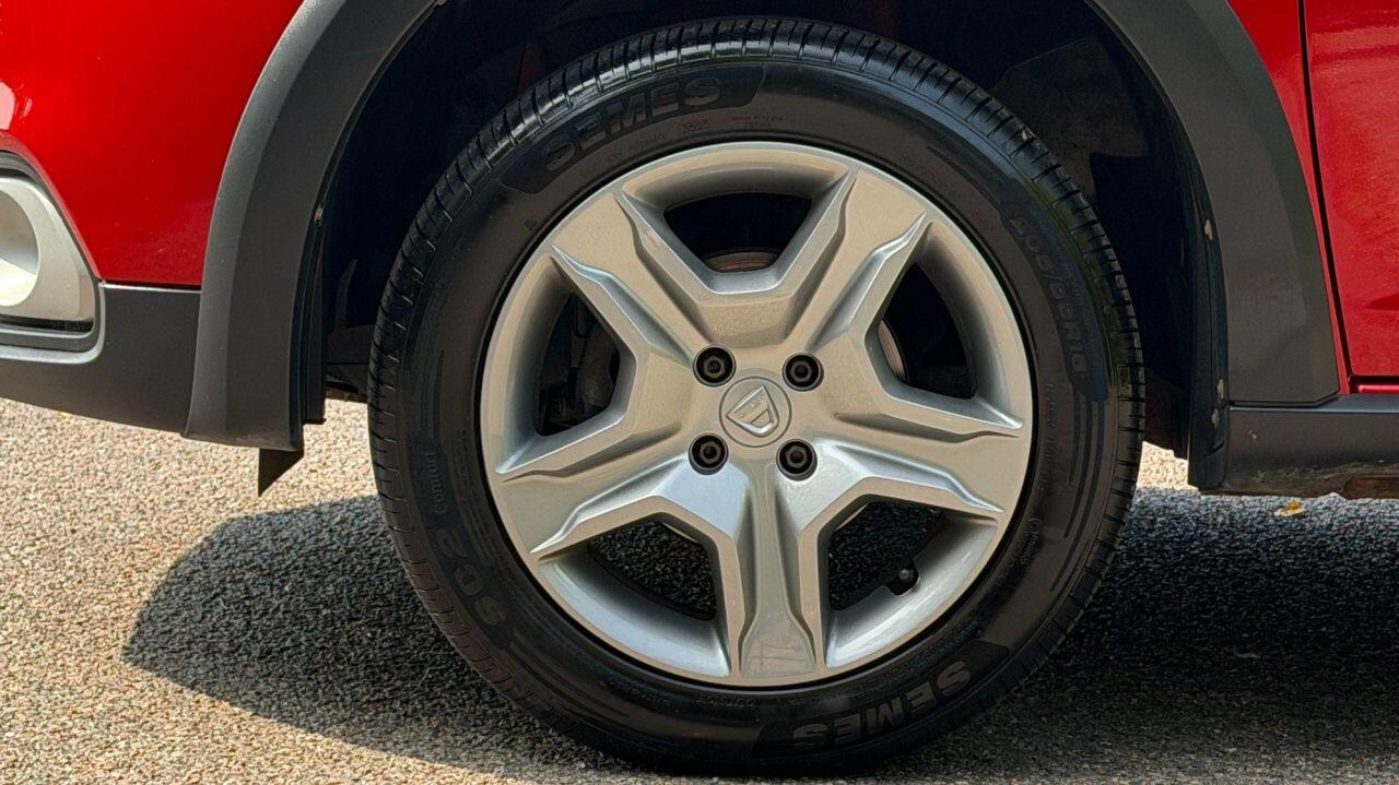 Dacia Sandero Stepway view 35