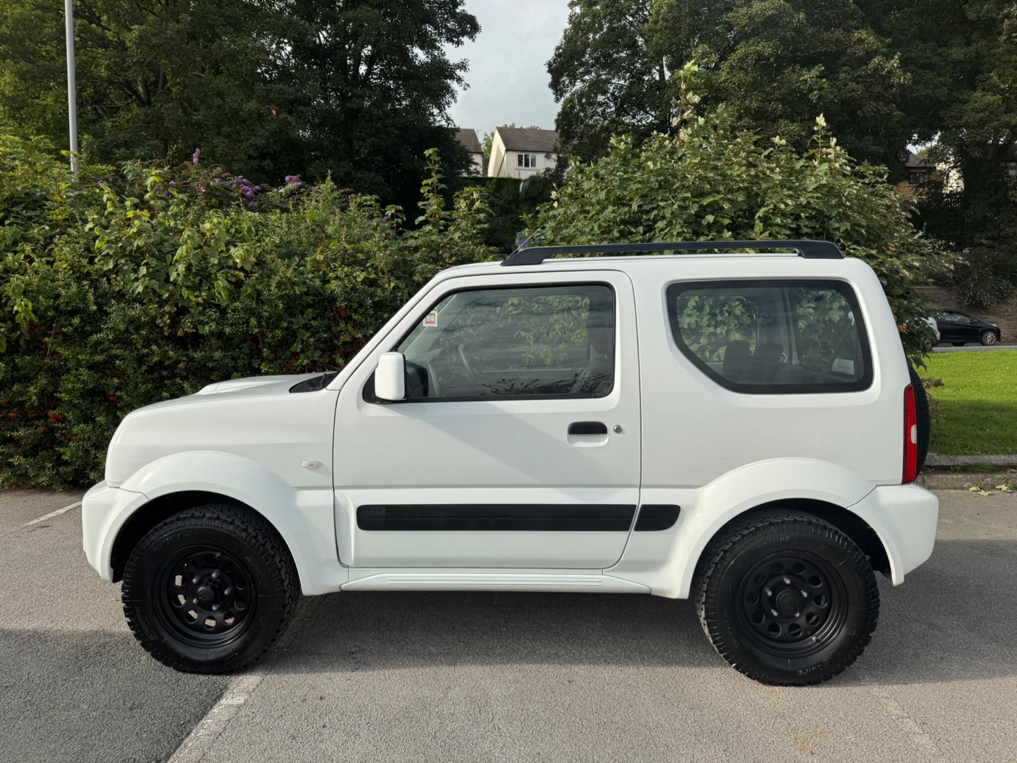 Suzuki Jimny view 11