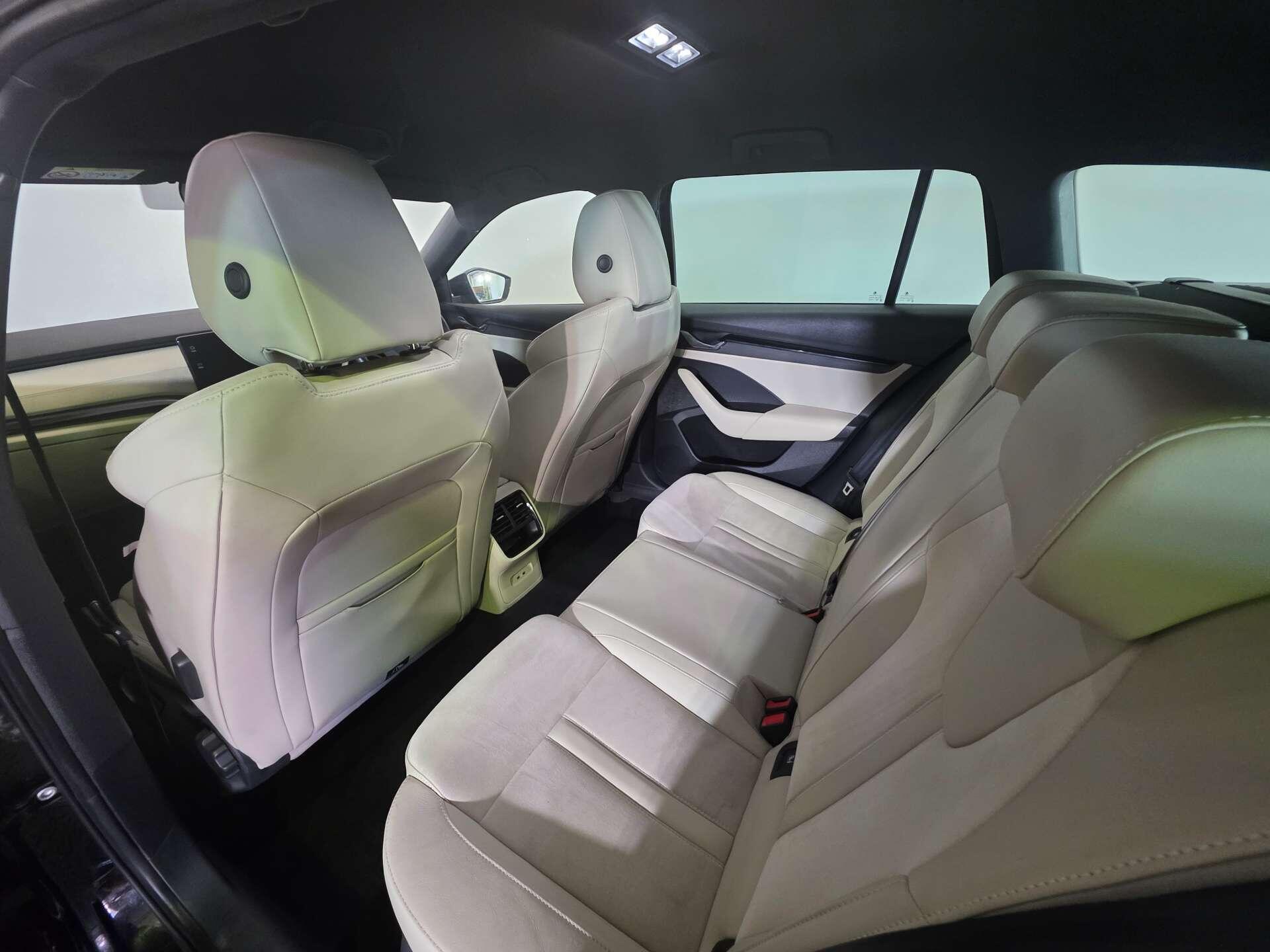 Skoda Octavia view 43