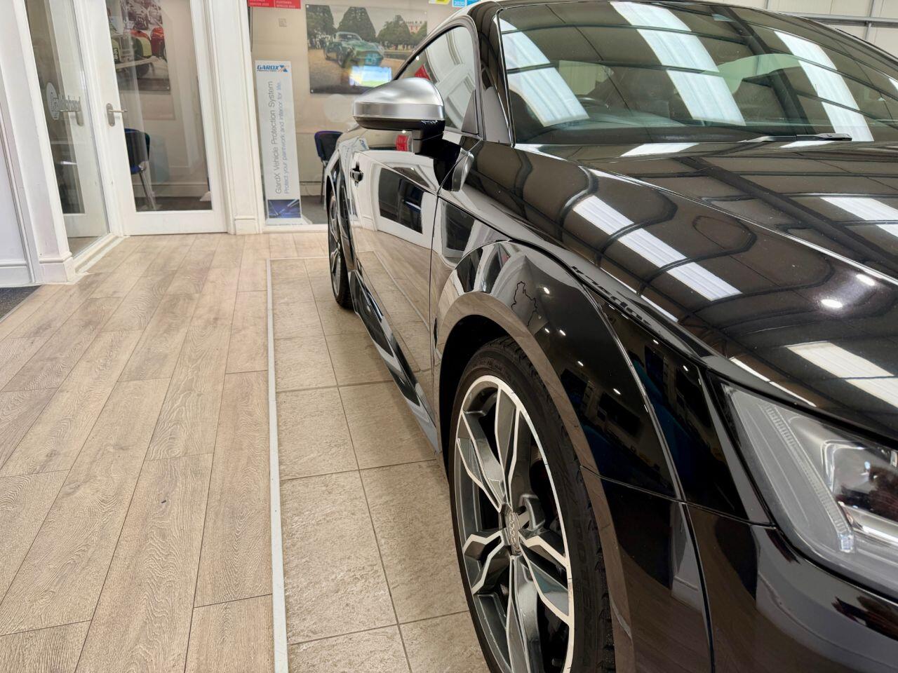 Audi TTS view 25