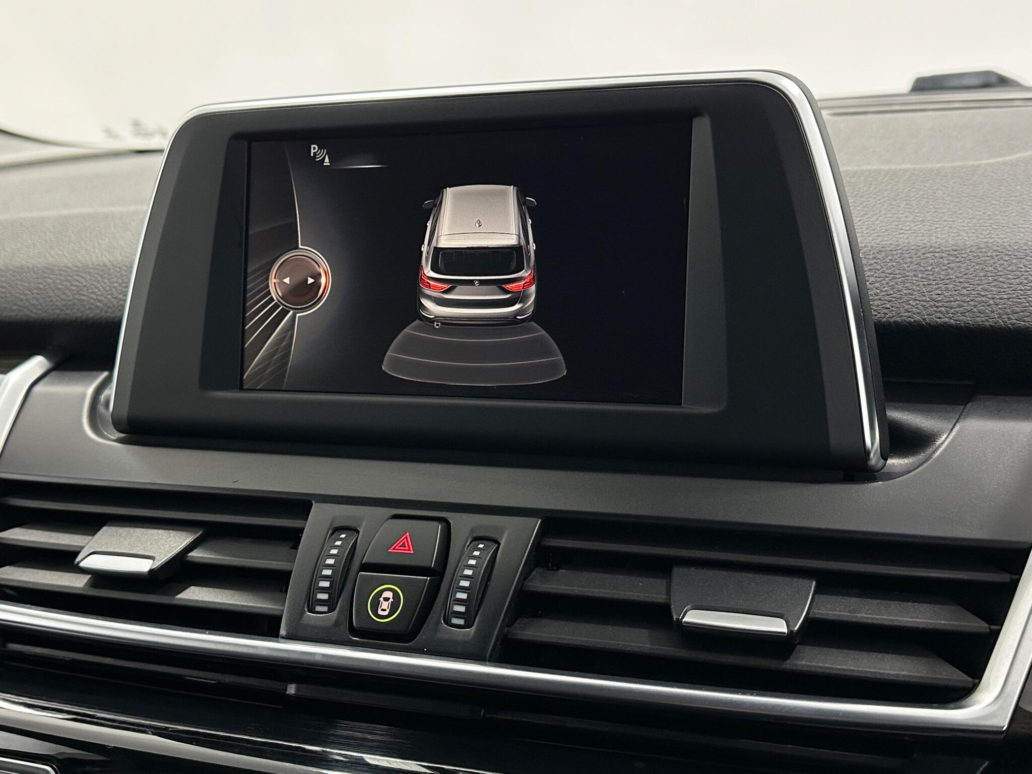 BMW 2 Series Gran Tourer view 24