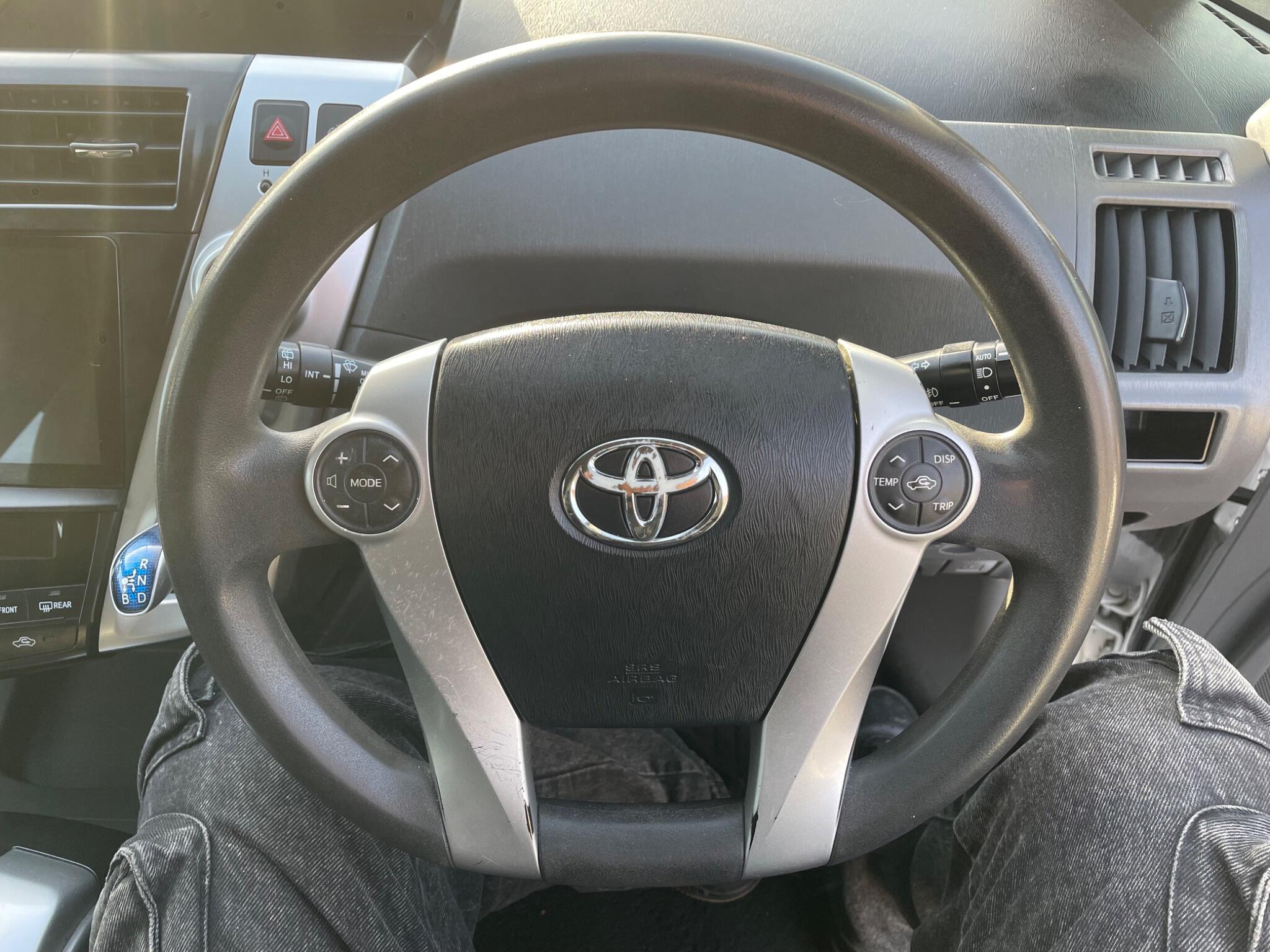 2014 Toyota Prius 1.5 CVT 4dr • 101,741 miles image 62