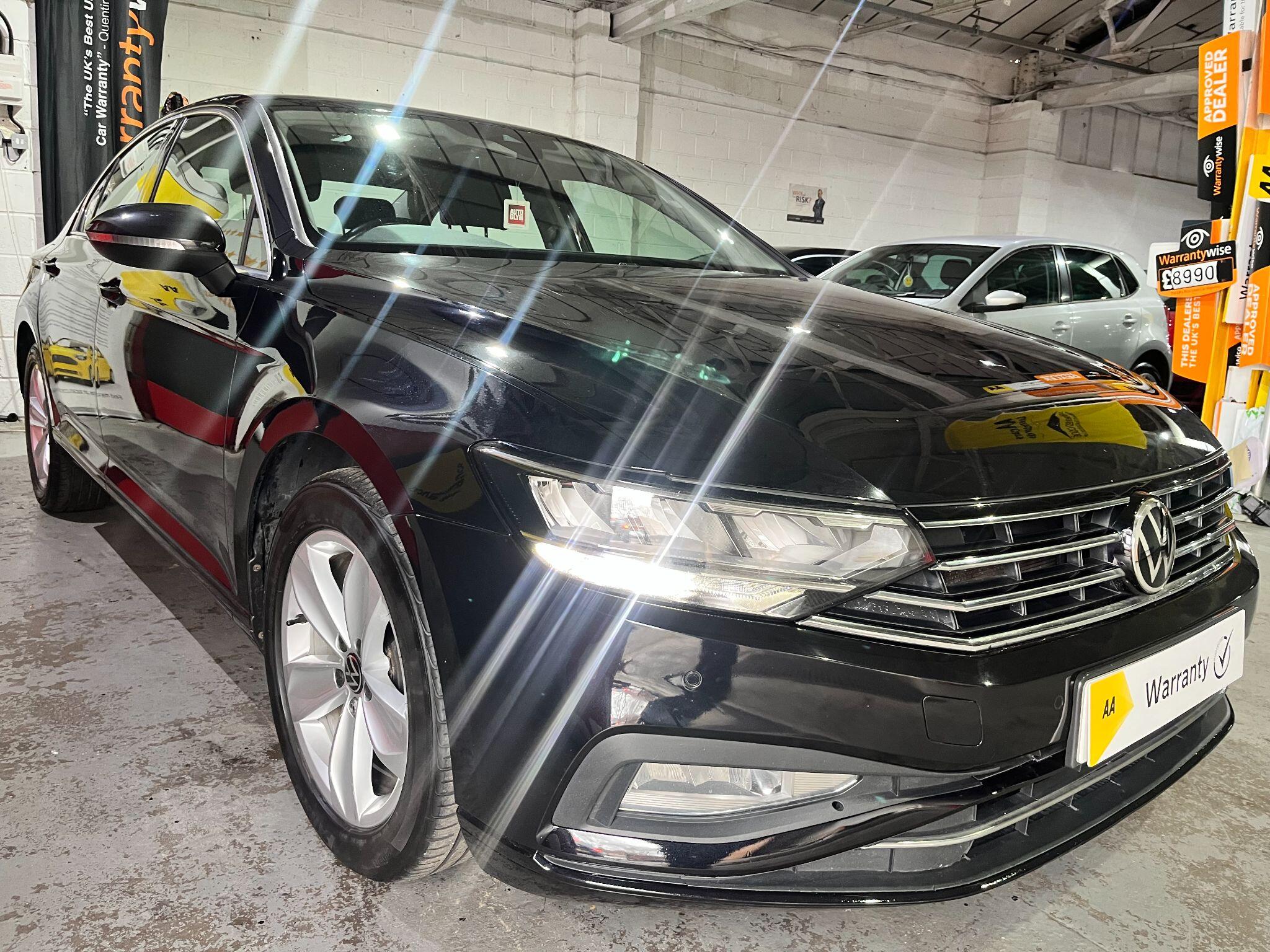 Volkswagen Passat view 3