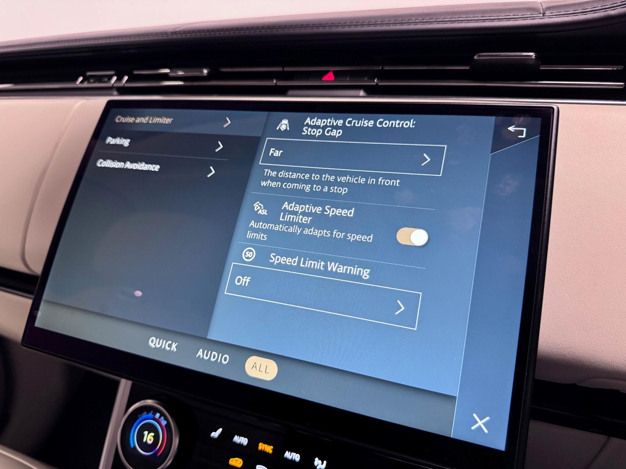 Land Rover Range Rover view 85
