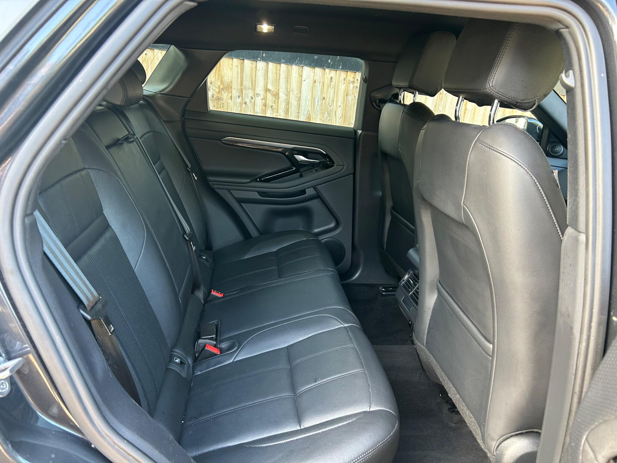Land Rover Range Rover Evoque view 33