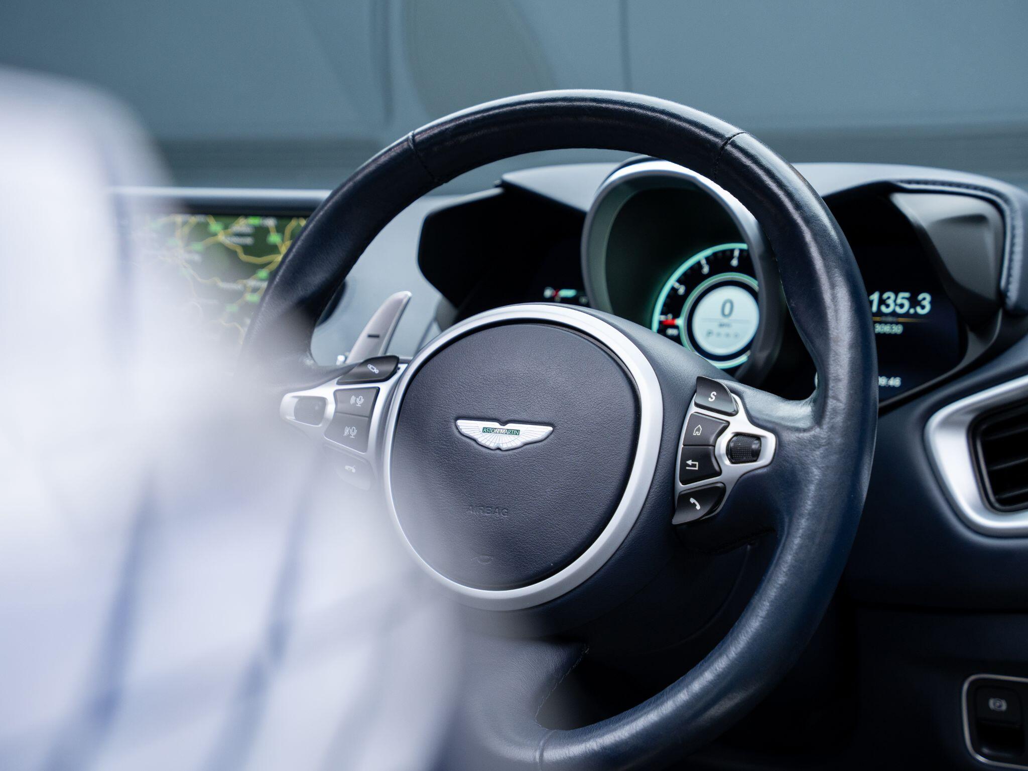 Aston Martin Vantage view 37
