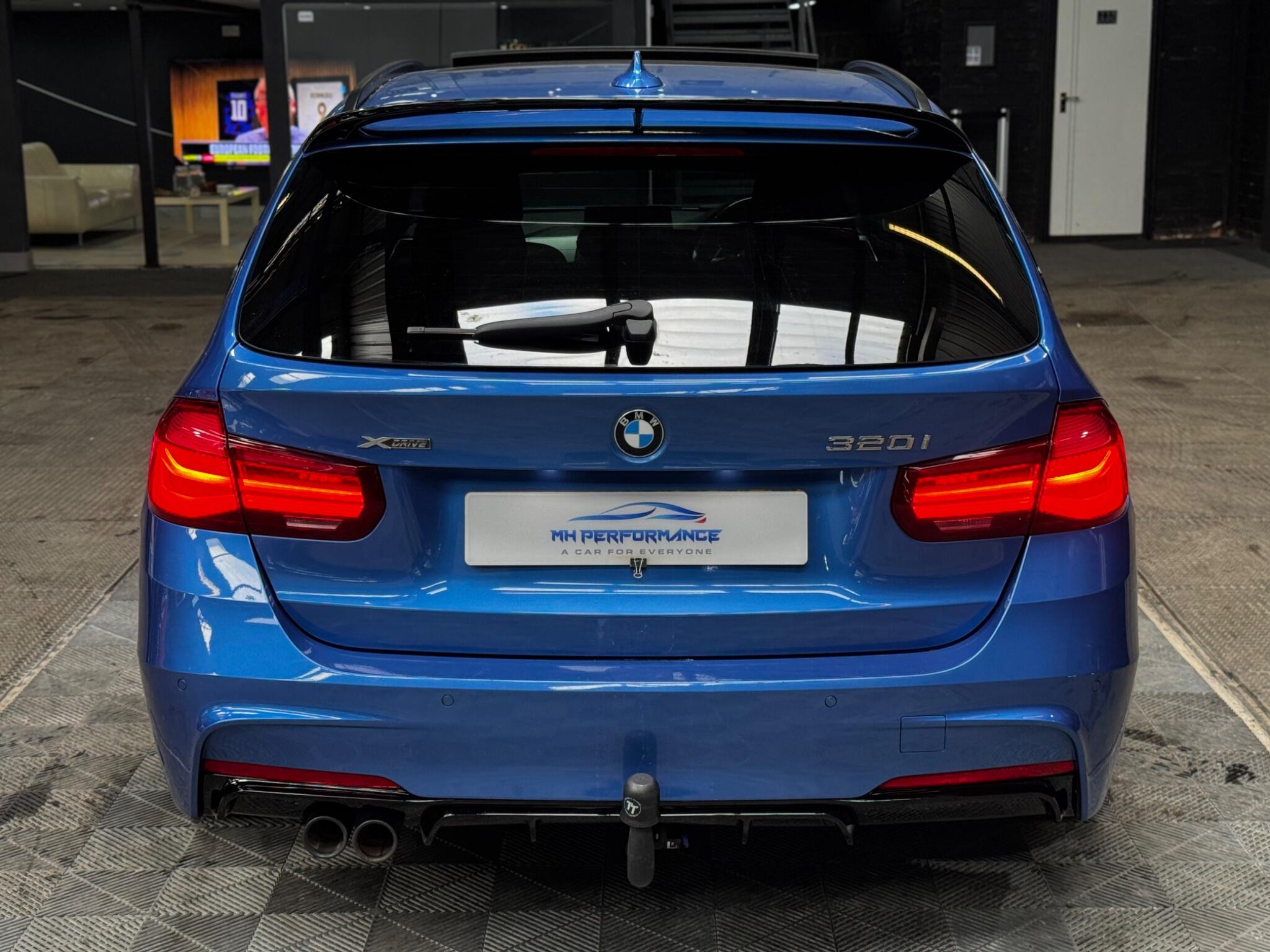 BMW 3 Series view 46
