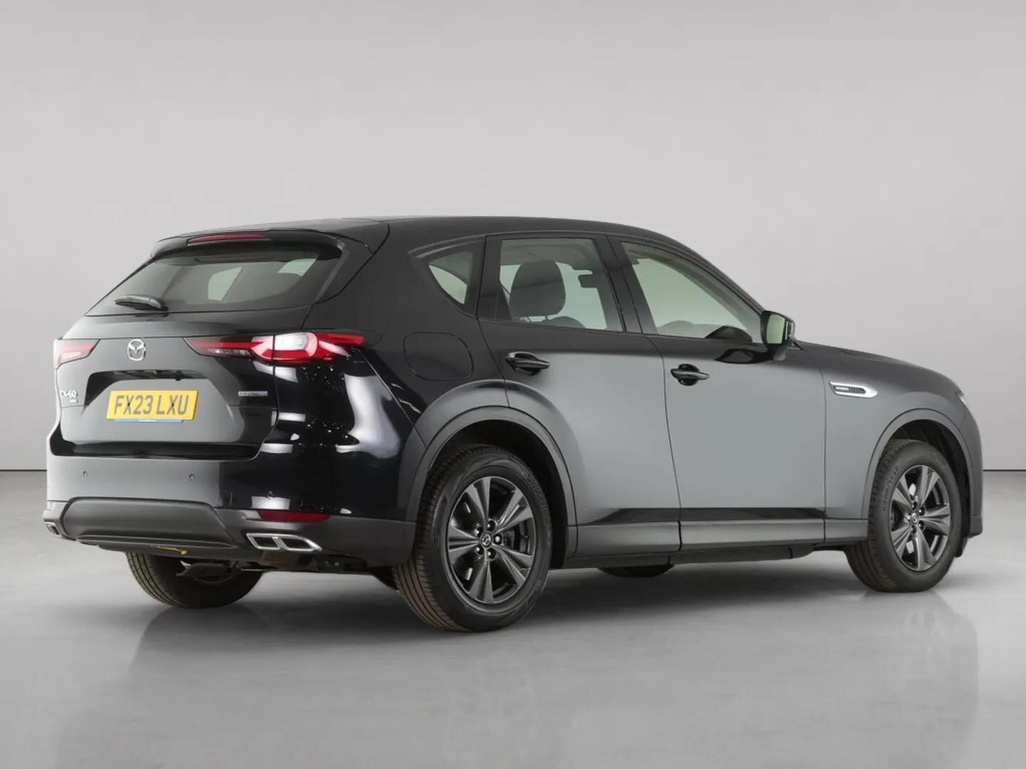 Mazda CX-60 view 8