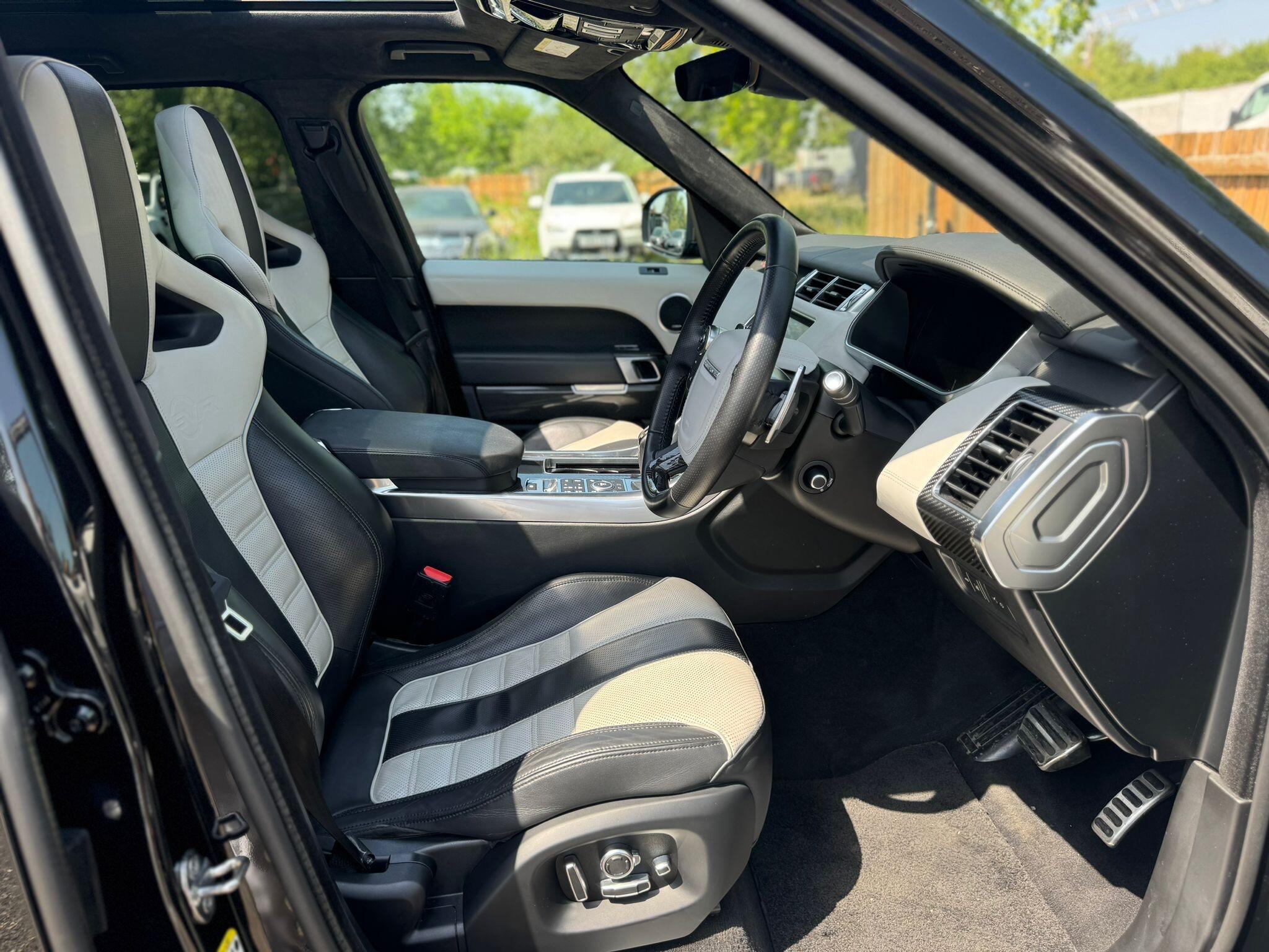 Land Rover Range Rover Sport view 17