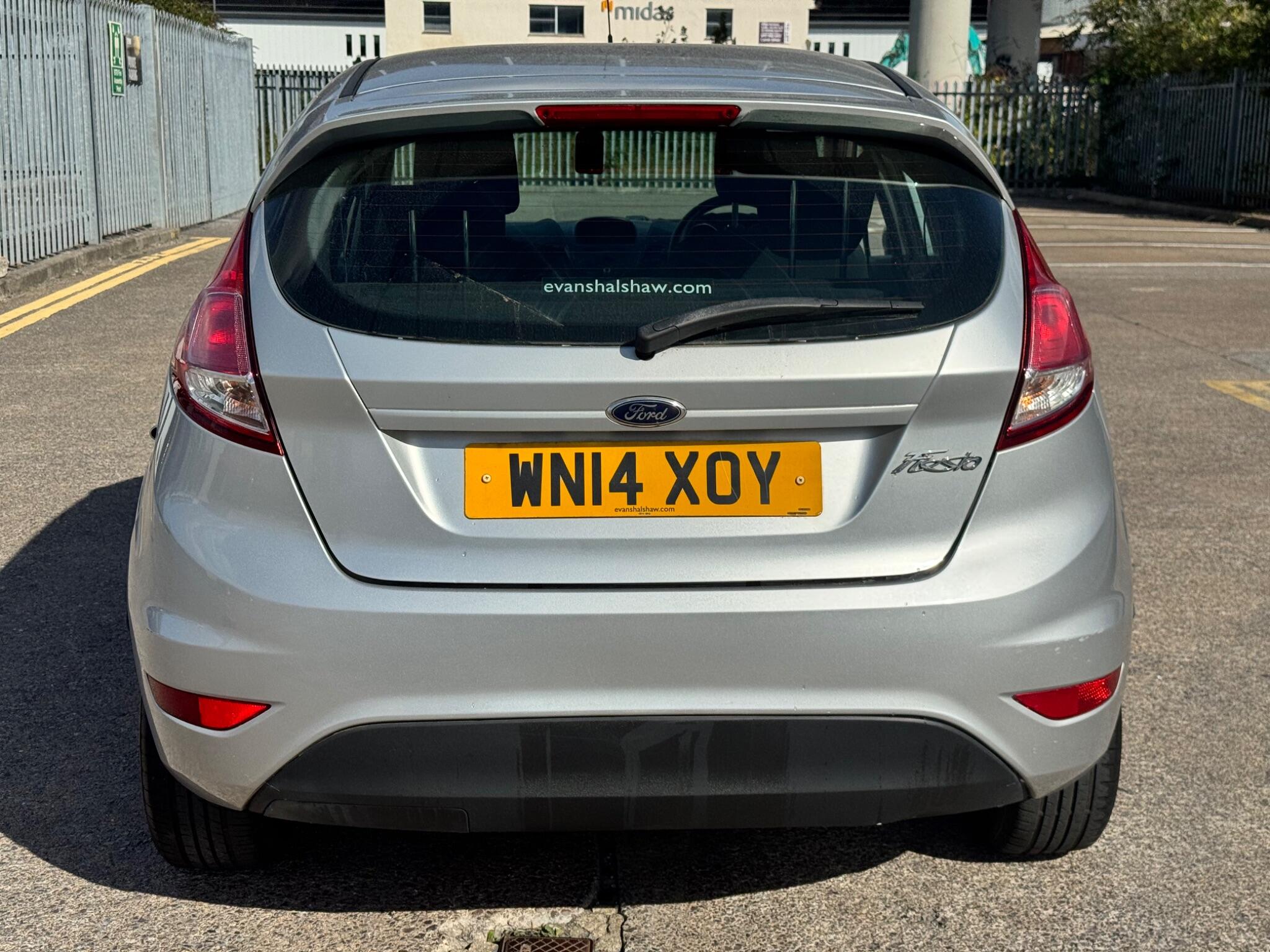 Ford Fiesta view 13
