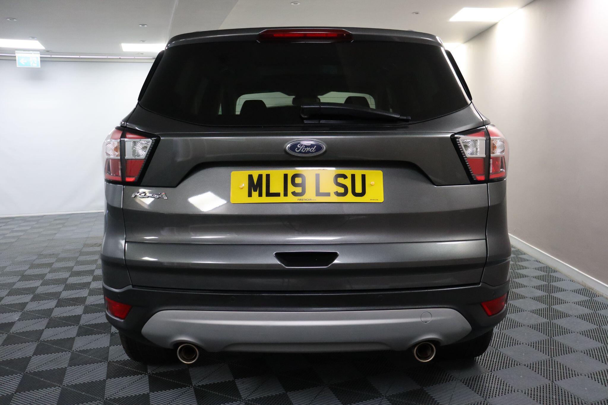 Ford Kuga view 8