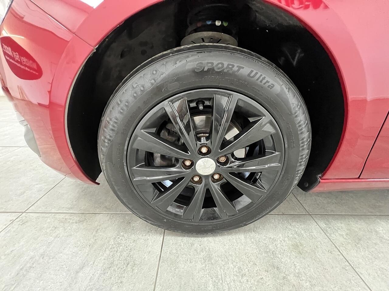 Peugeot 308 view 20
