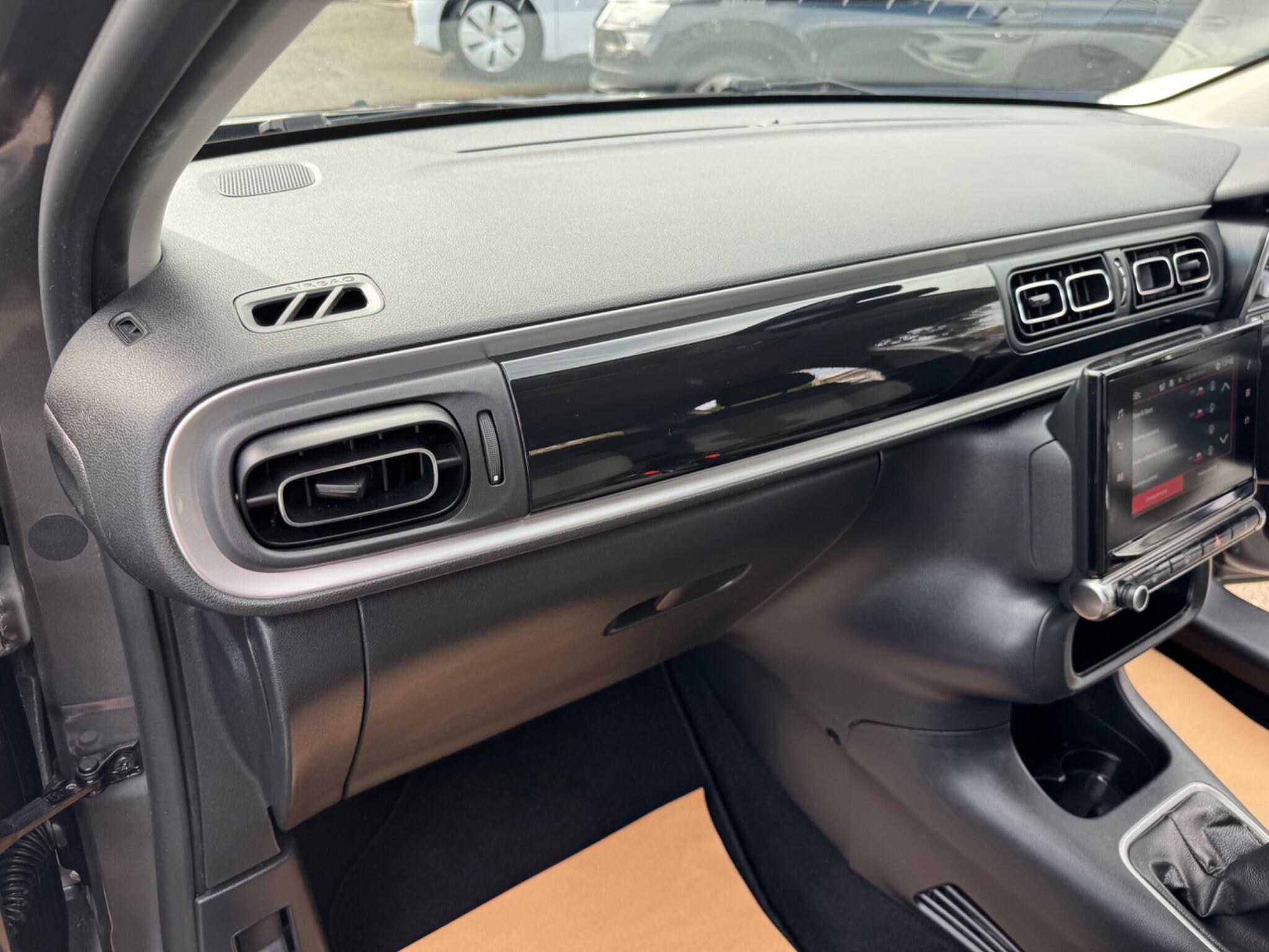 Citroen C3 view 36