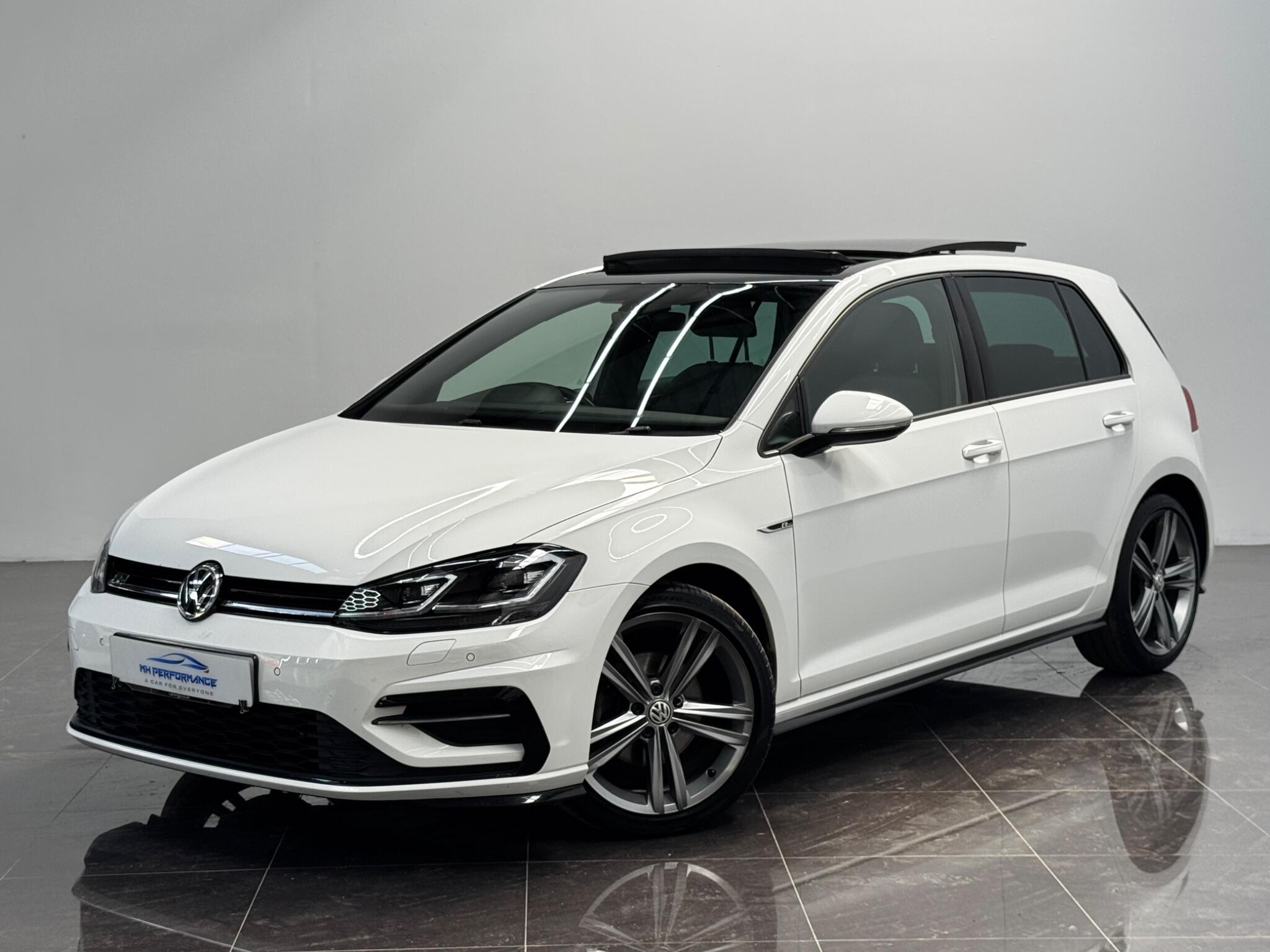 Volkswagen Golf view 68