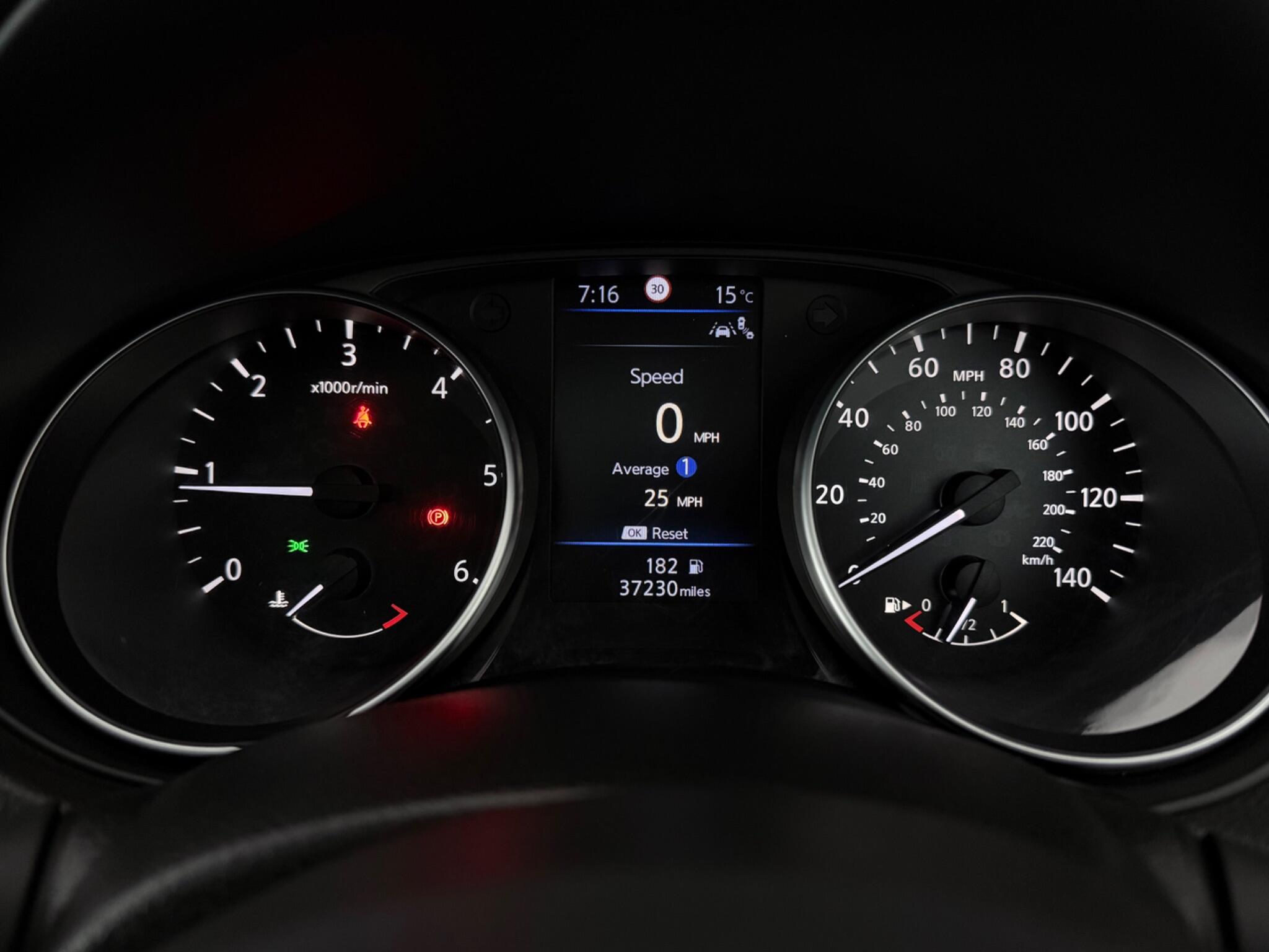 Nissan Qashqai view 17