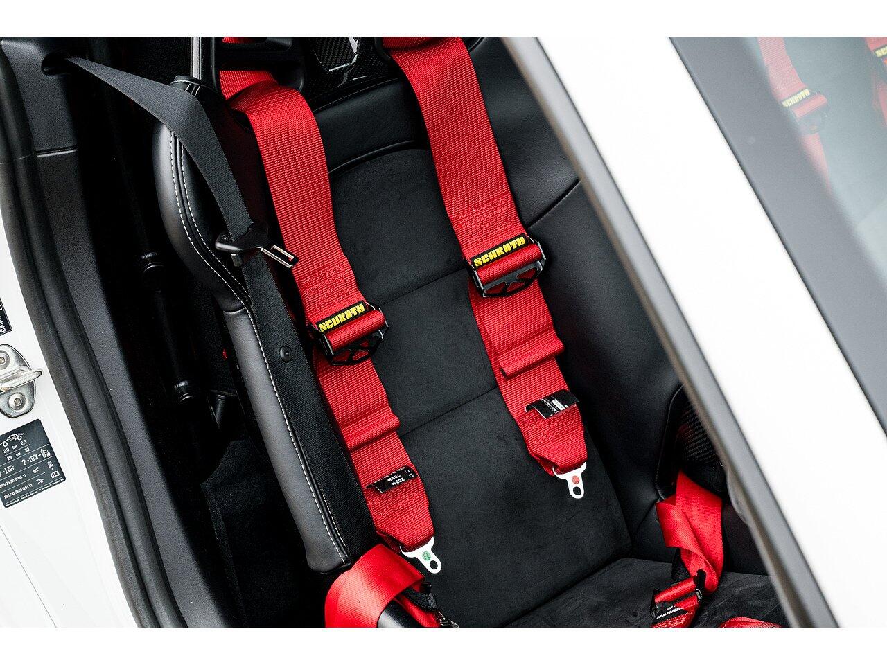 Porsche Cayman view 28