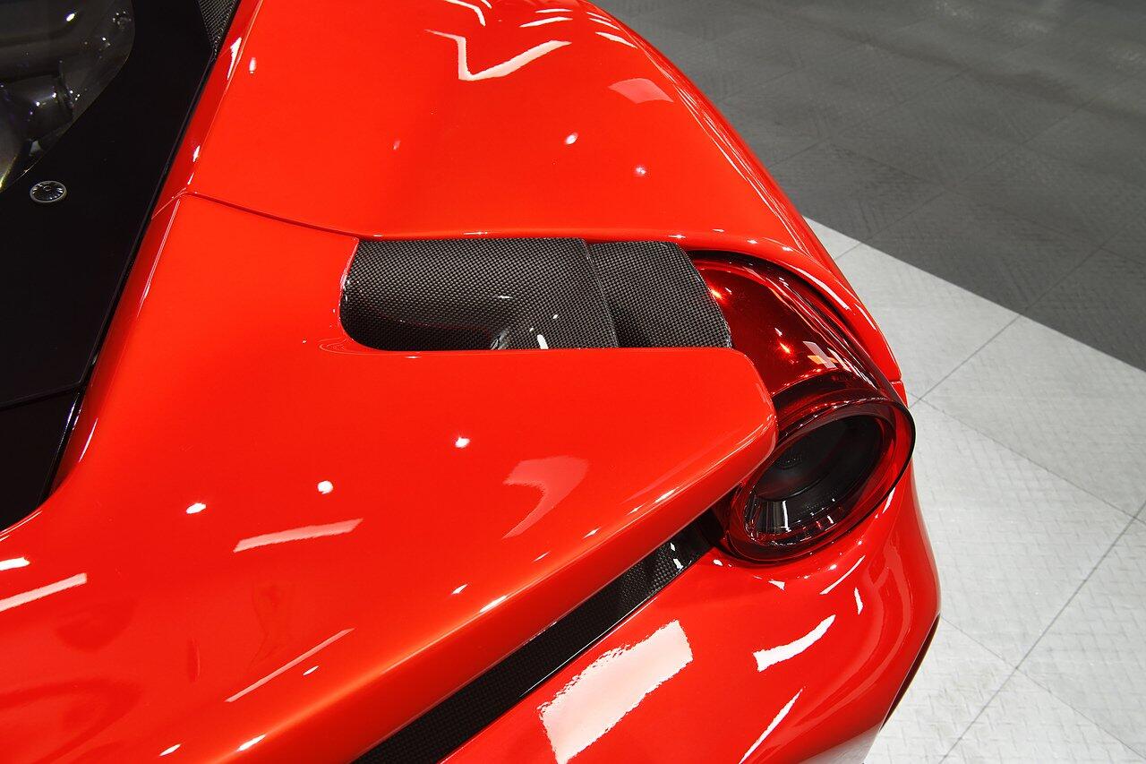 Ferrari 488 view 49