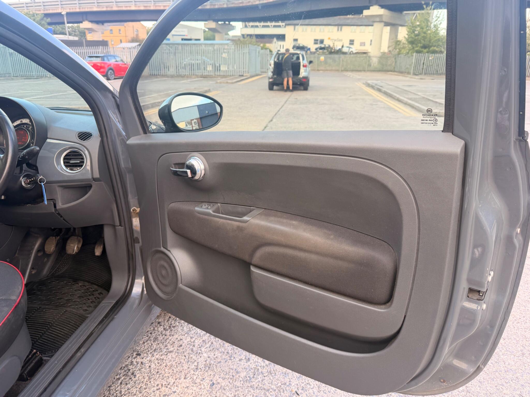 Fiat 500 view 40