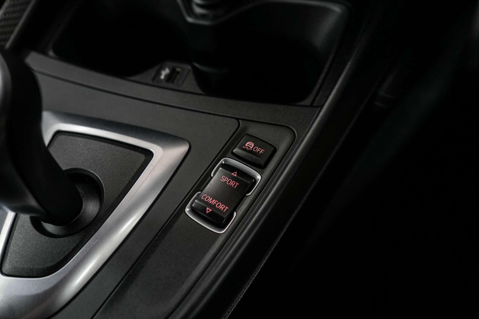 BMW M2 view 27