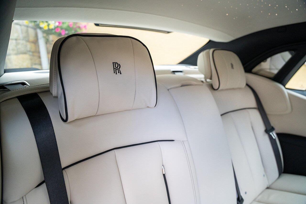 Rolls-Royce Phantom view 53