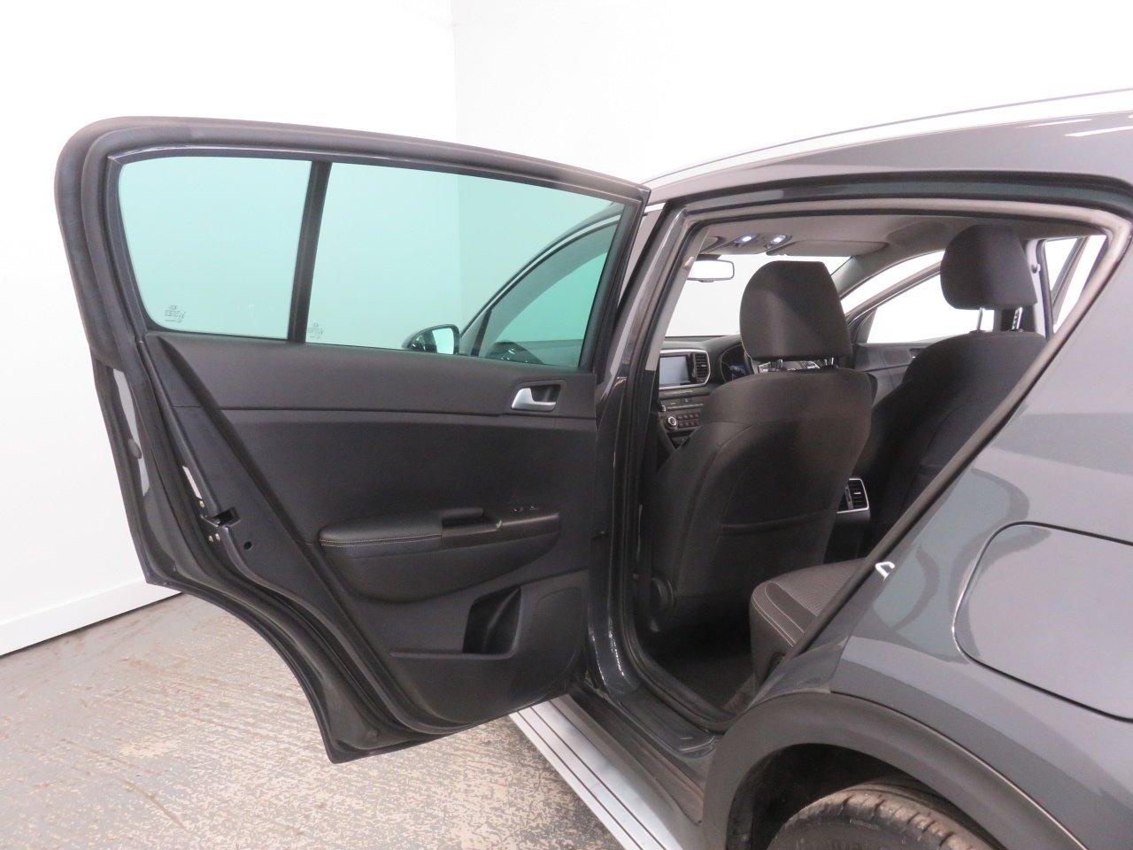 Kia Sportage view 25