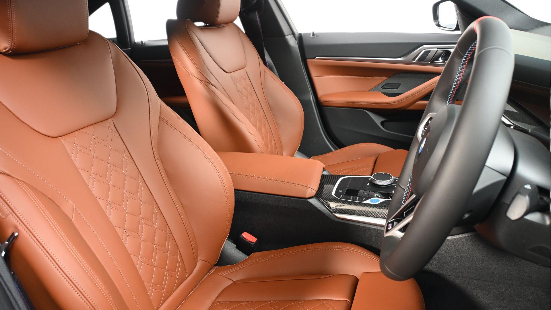 BMW i4 view 21
