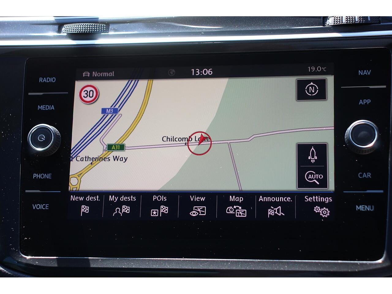 Volkswagen Tiguan view 22