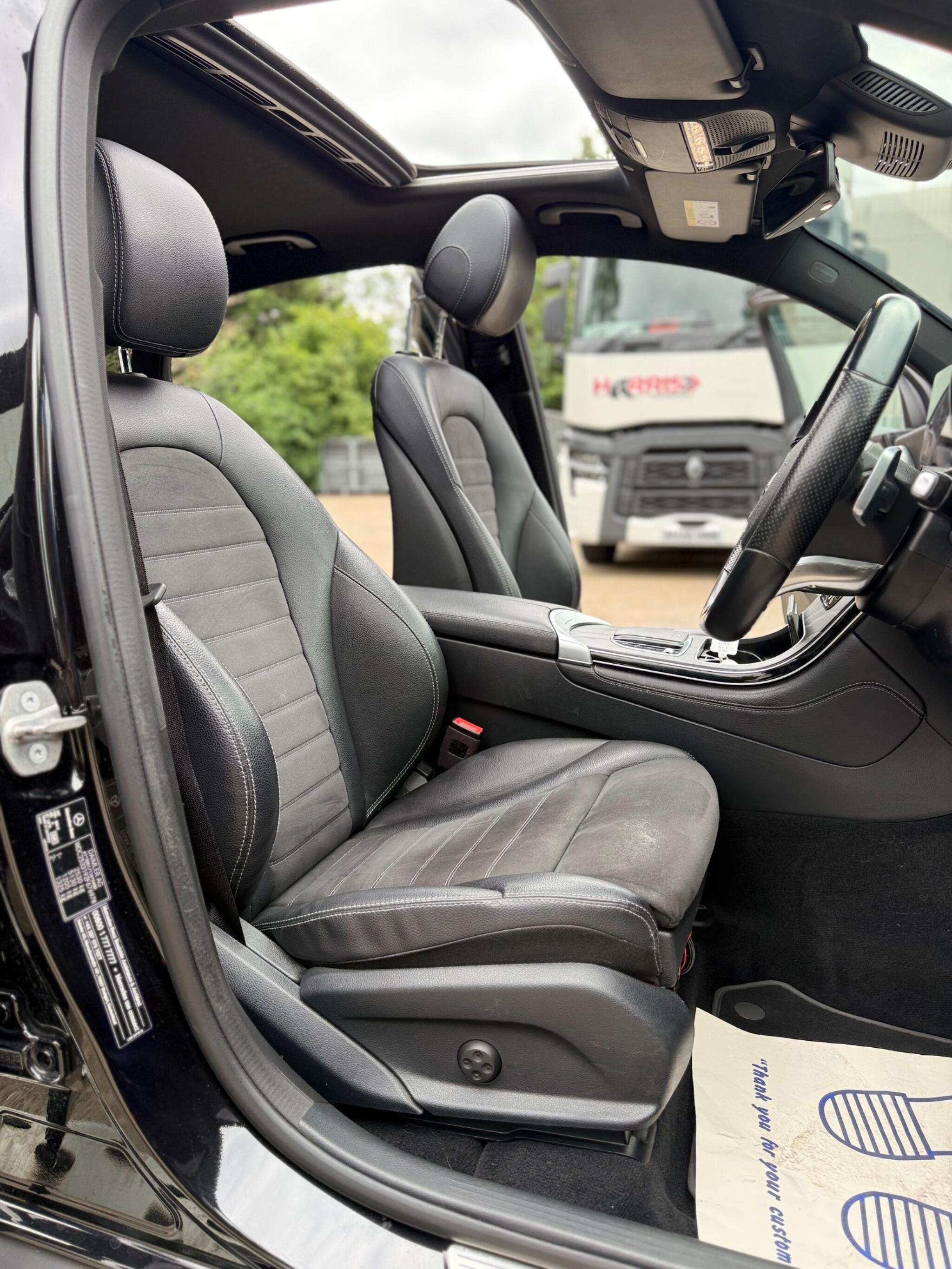 Mercedes-Benz GLC view 13