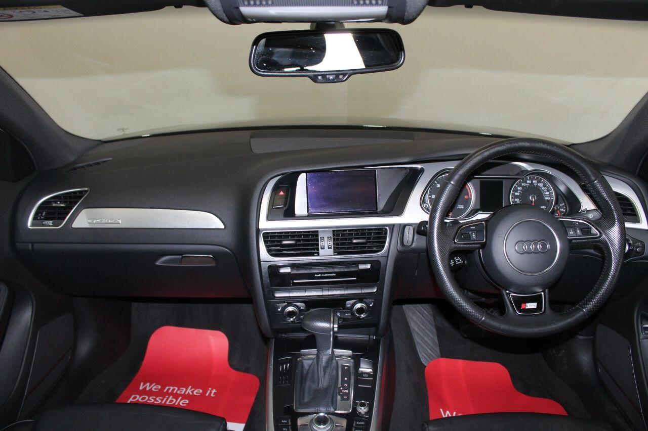 Audi A4 view 30