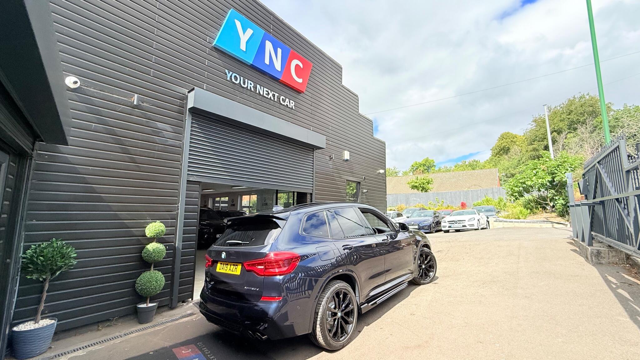 BMW X3 view 17