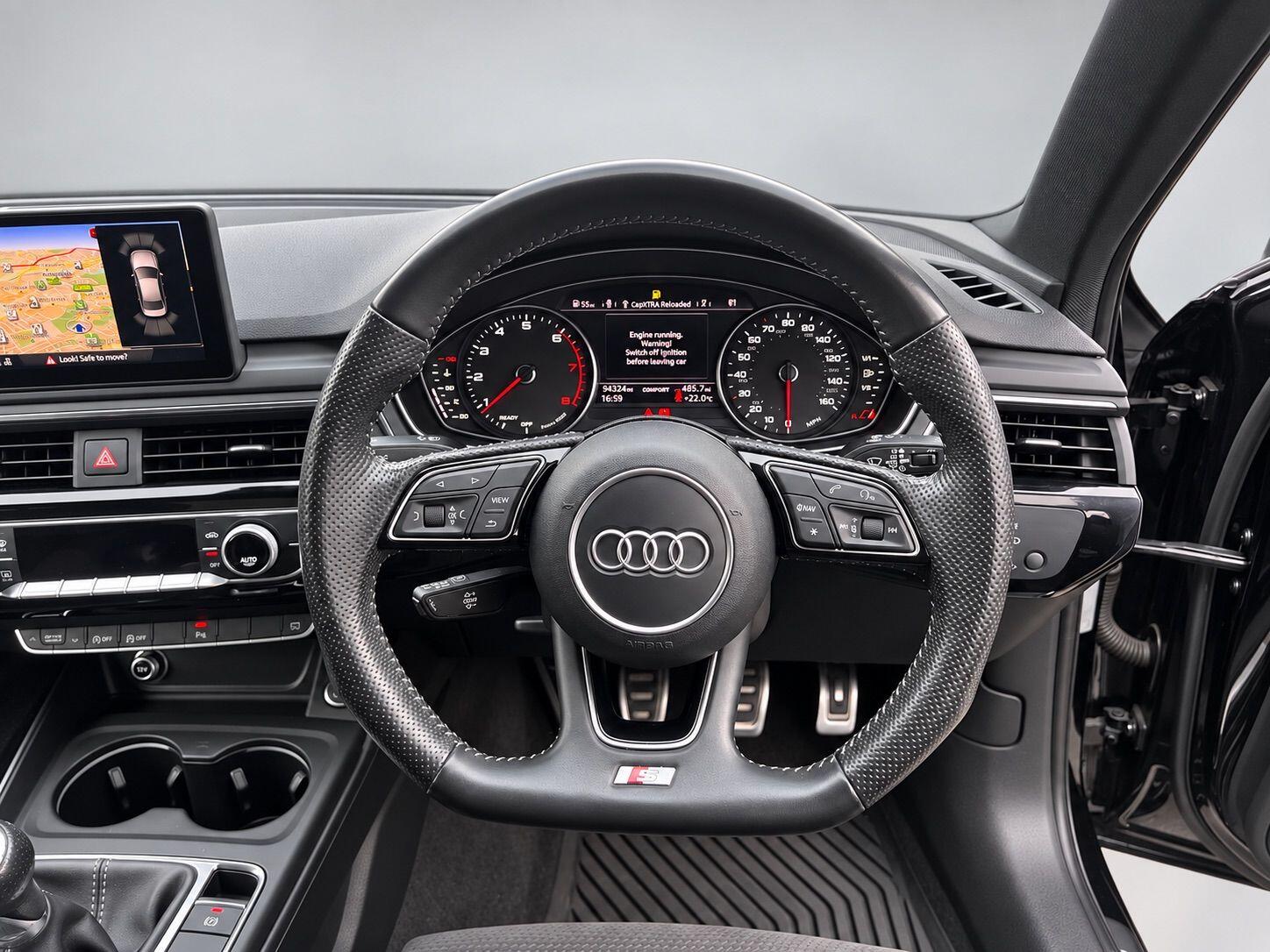 Audi A4 view 27