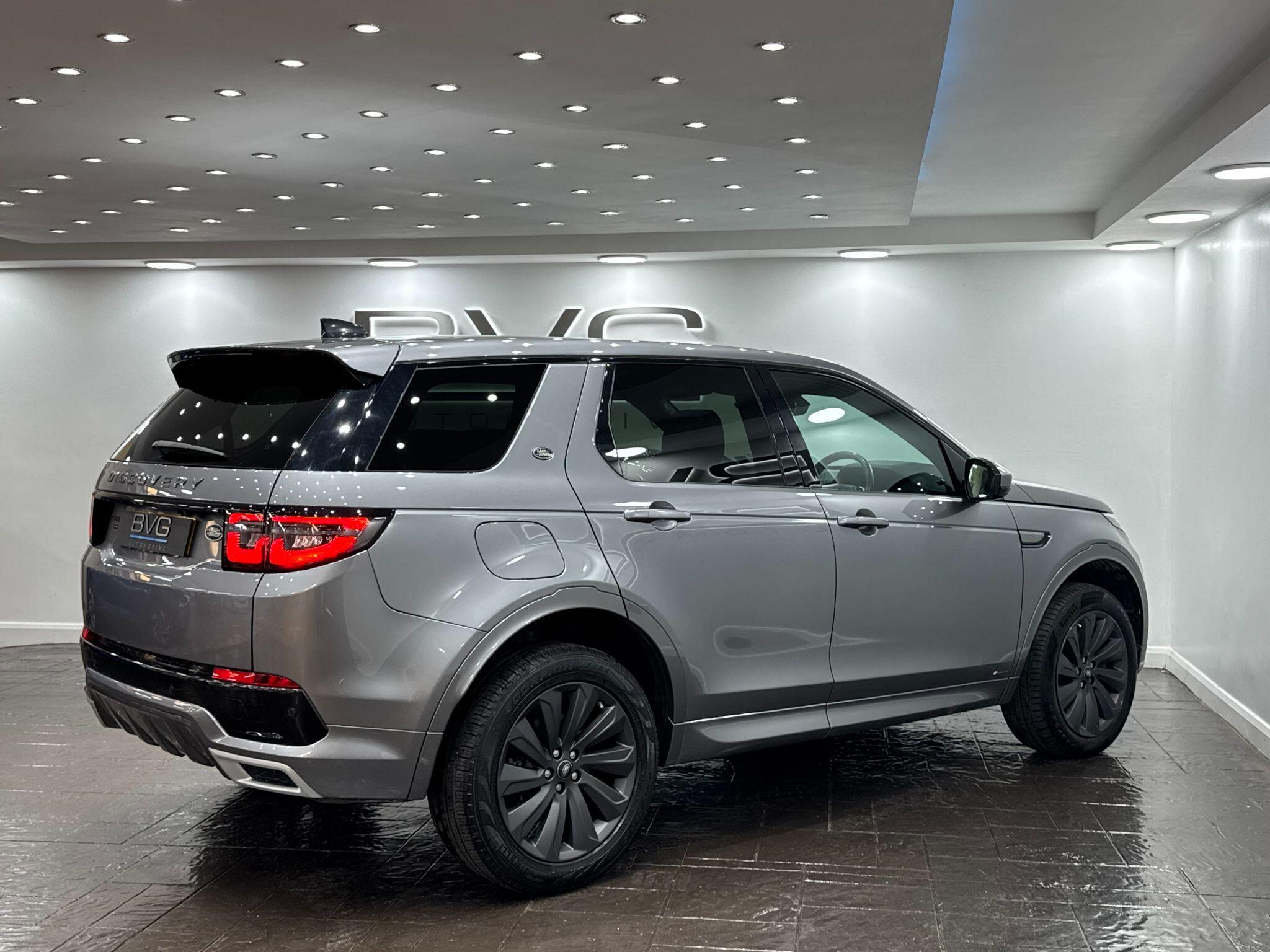 Land Rover Discovery Sport view 19
