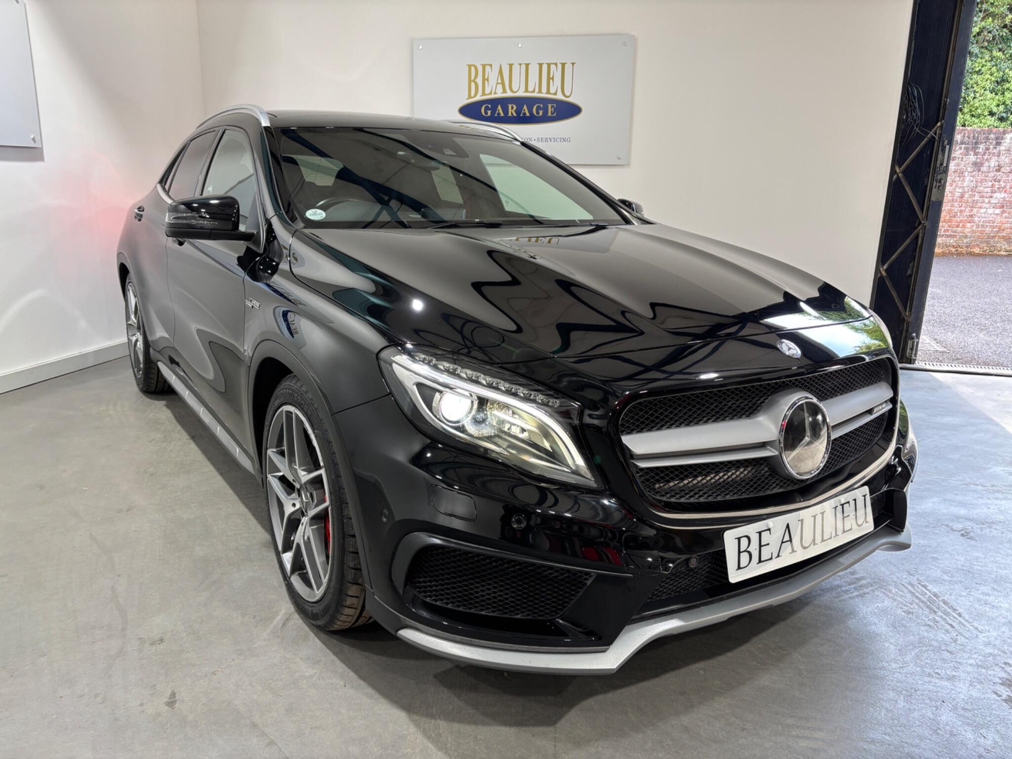 Mercedes-Benz Gla view 7