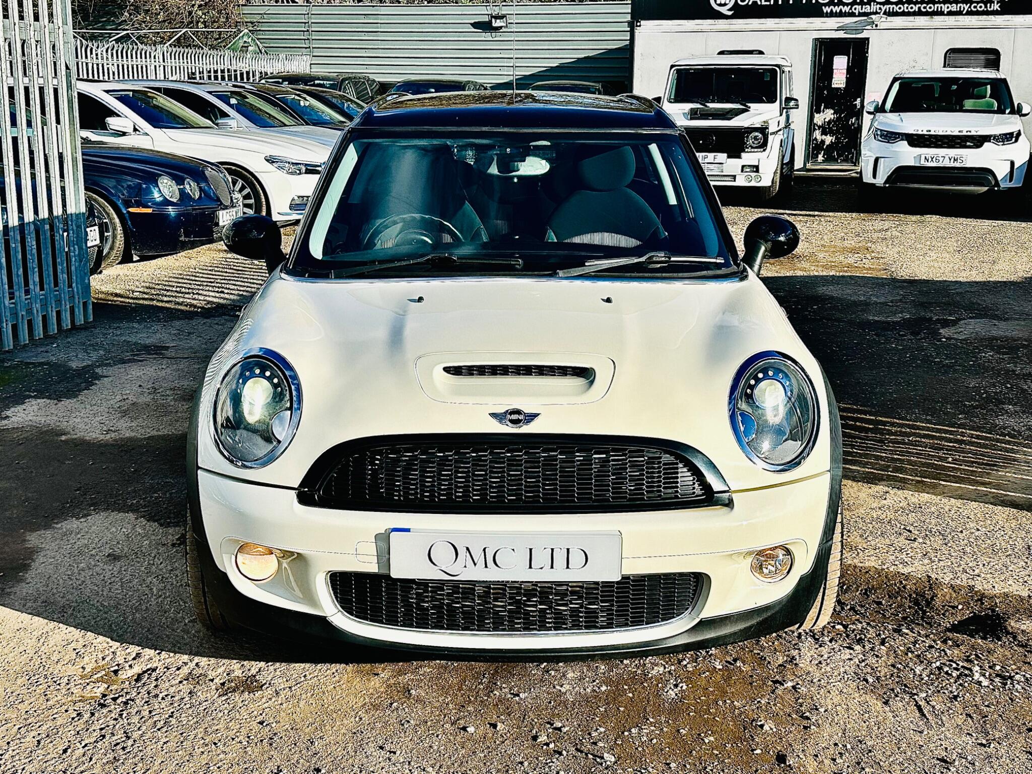 Mini Clubman view 9