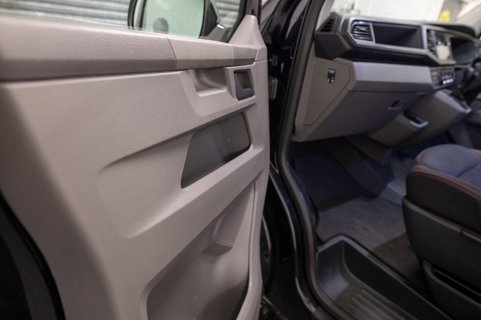 Volkswagen Transporter view 54