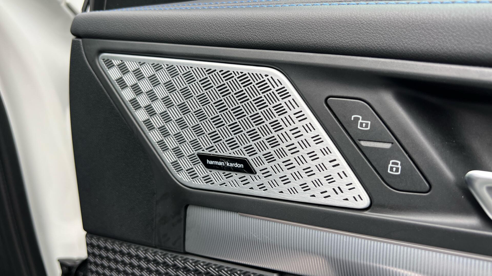 BMW X1 view 20
