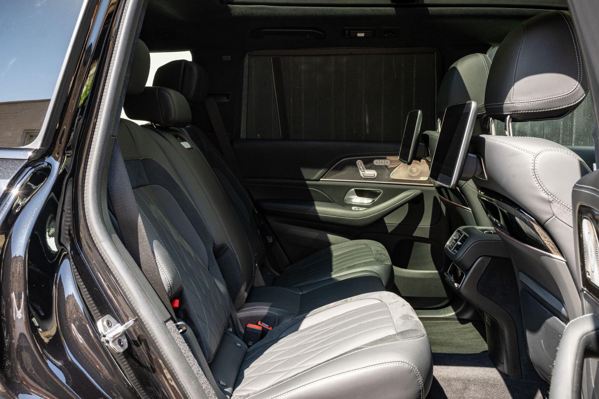Mercedes-Benz GLS view 19