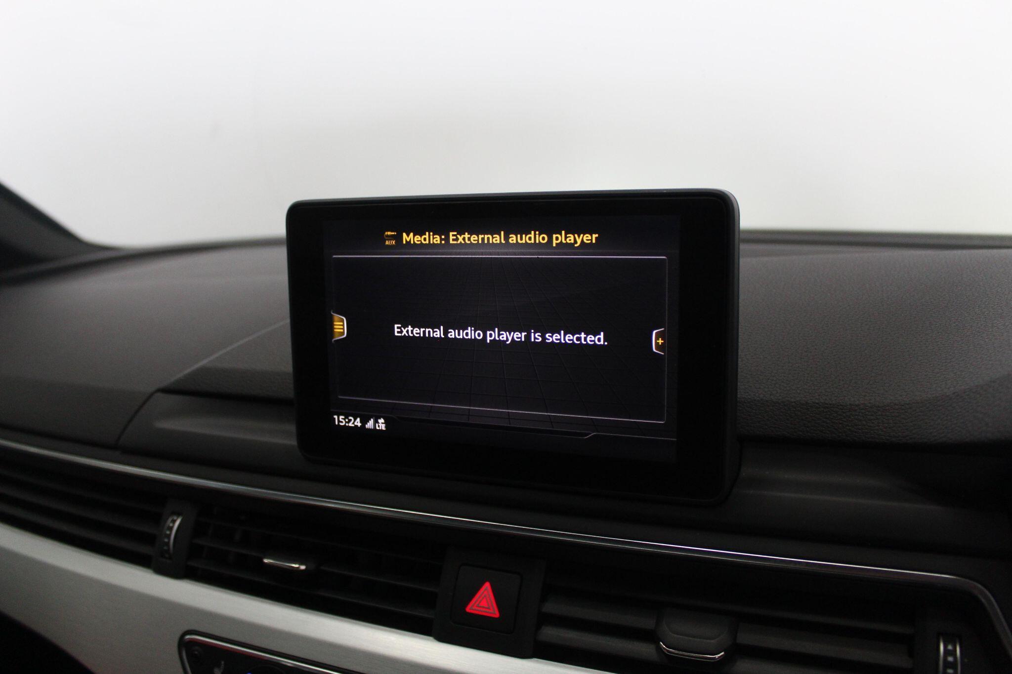 Audi A4 view 36